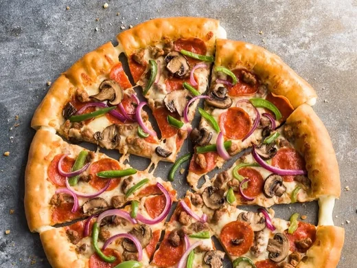 Rolling Mondays Pizza for £12.95