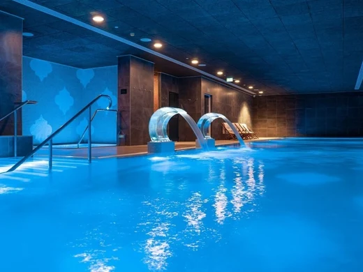 E1 Staying Guests Save 20% on Spa Treatments