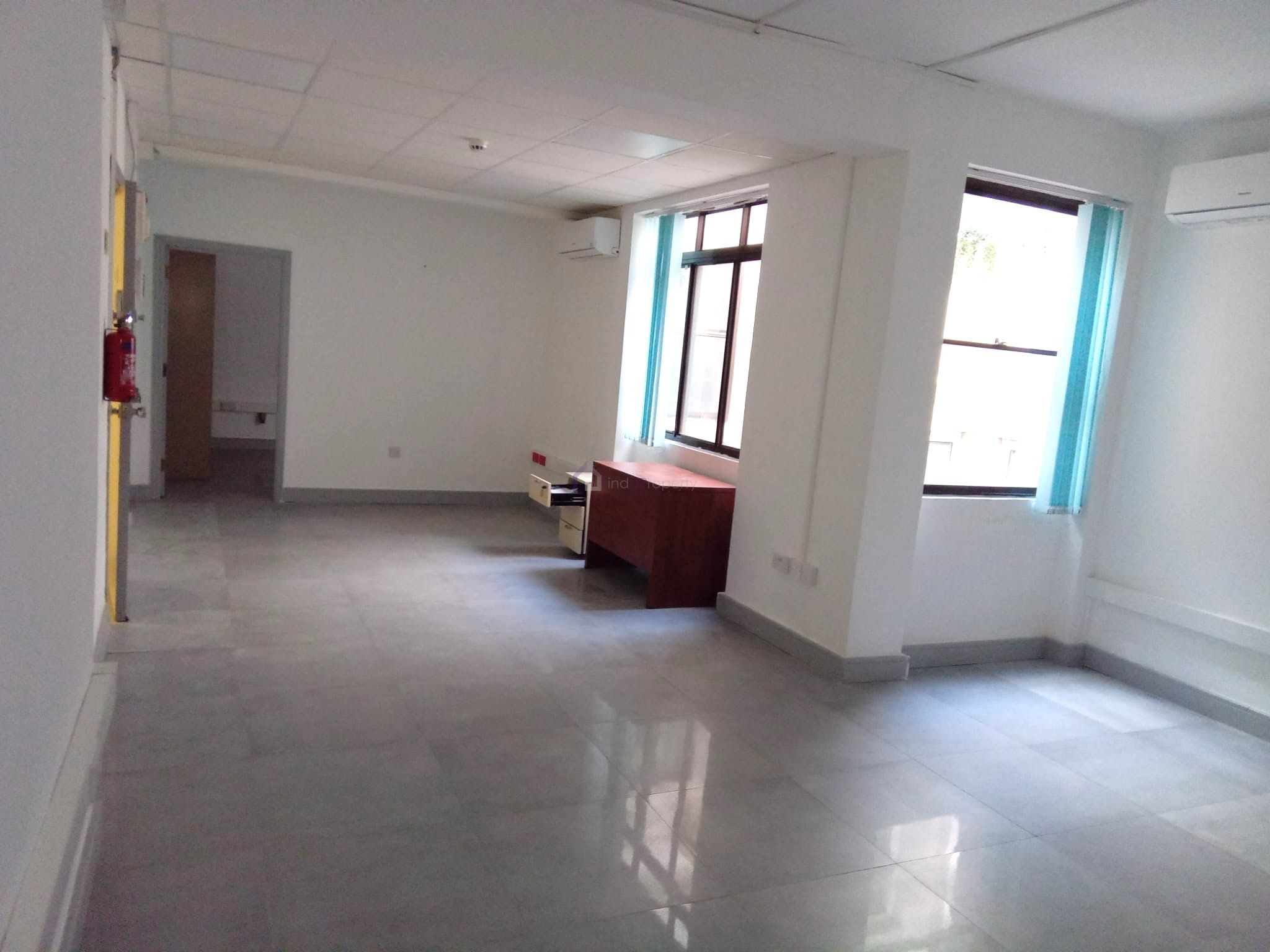 commercial for rent upper town gibraltar