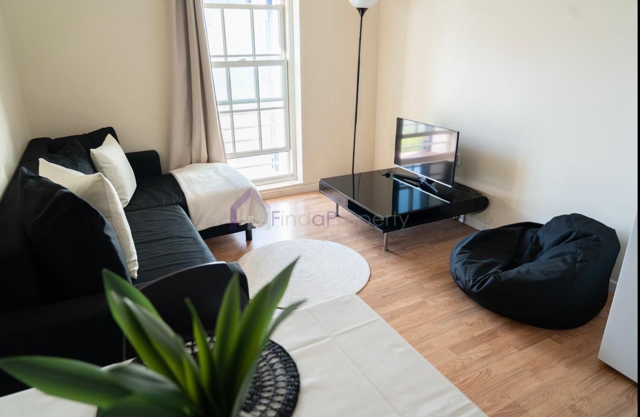 2 bedroom apartment for rent main street gibraltar