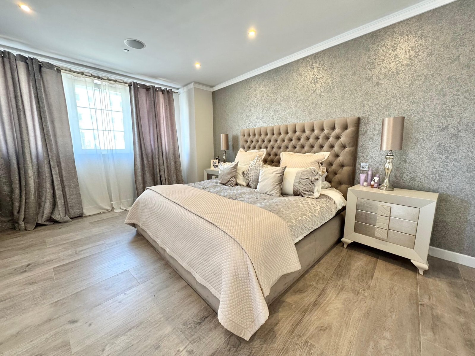 4 bedroom townhouse for sale south district gibraltar