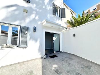4 Bedroom Apartment for Sale, South District, Gibraltar