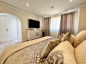 4 Bedroom Apartment for Sale, South District, Gibraltar