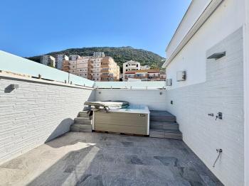 4 Bedroom Apartment for Sale, South District, Gibraltar