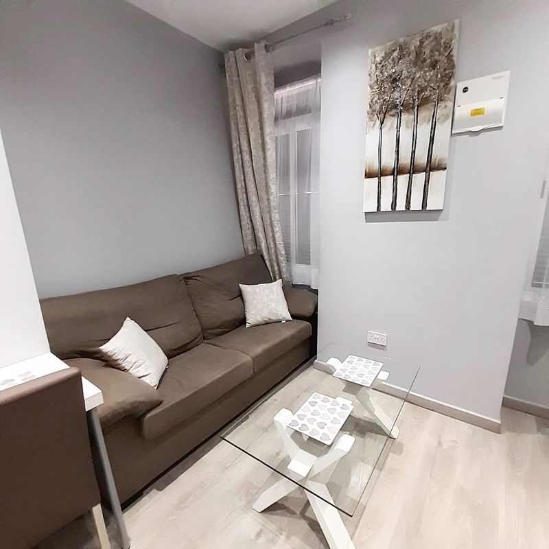 1 bedroom apartment for rent upper town gibraltar