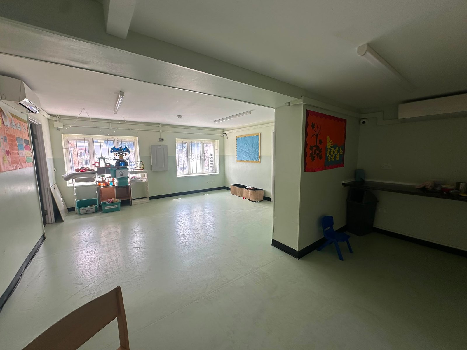 commercial unit for rent town area gibraltar
