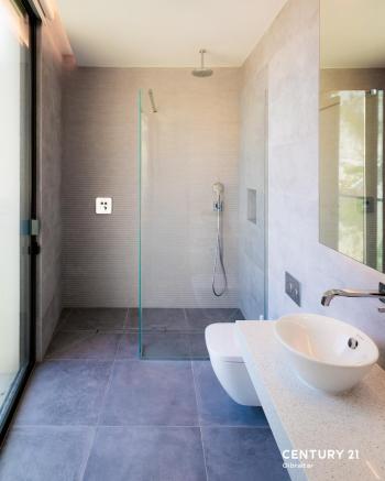 4 Bedroom Apartment for Sale, Buena Vista Park Villas, Gibraltar