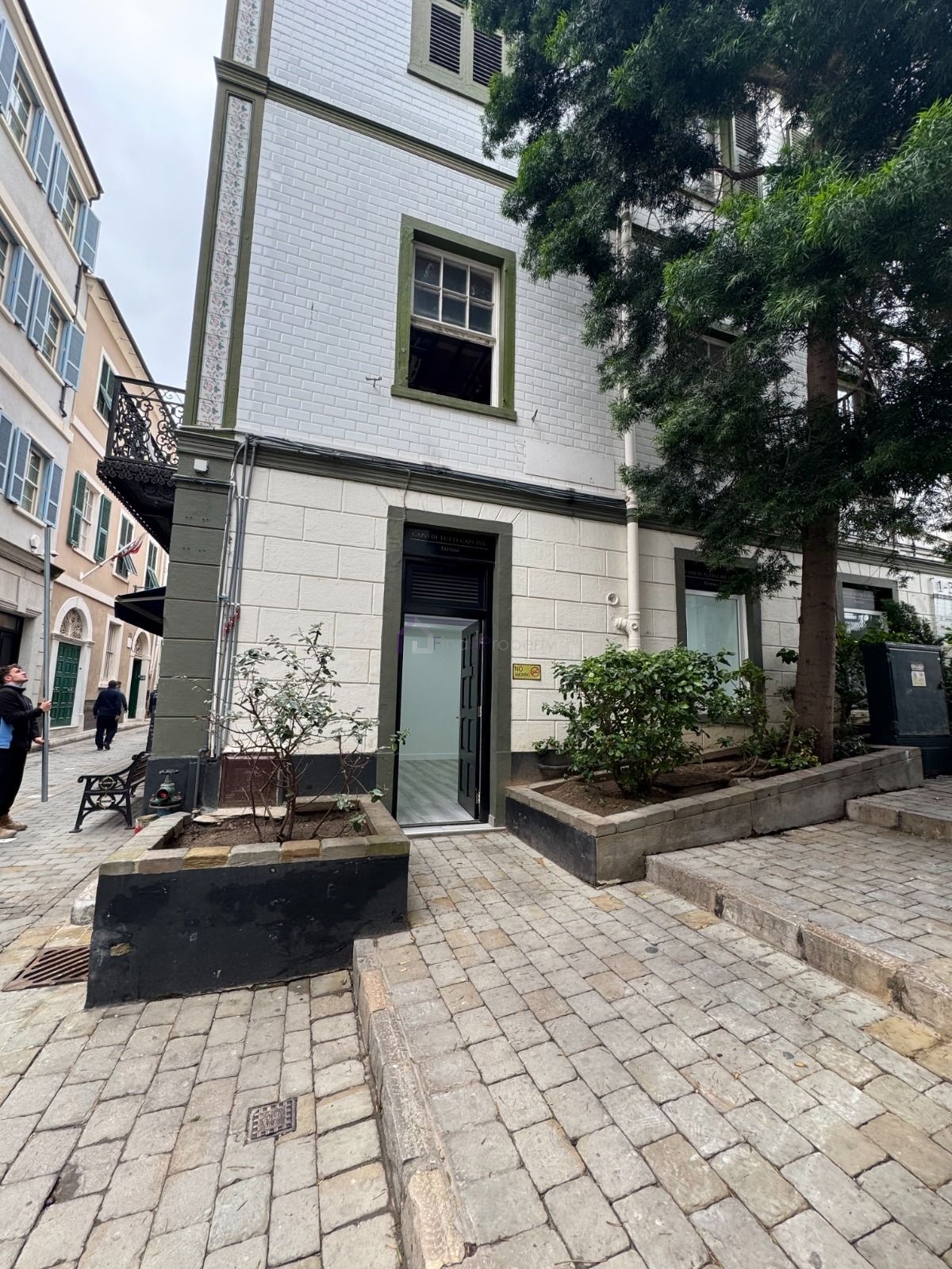 commercial for rent town area gibraltar