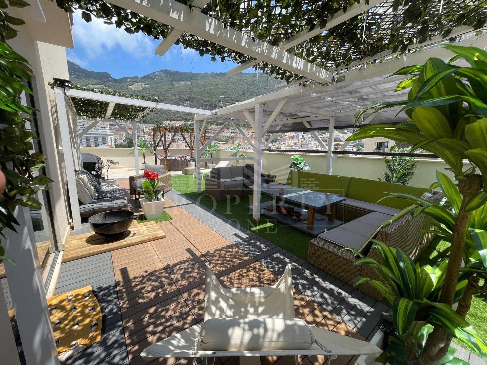 3 bedroom apartment for sale kings wharf quay 27 gibraltar