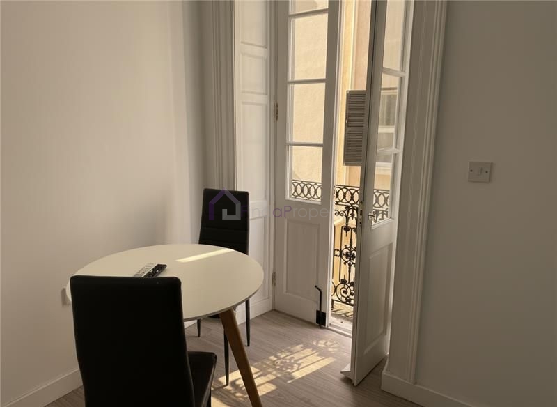 apartment for rent town area gibraltar