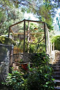 Jaulas de mallas blandas utilizados en el Parque de Conservación de la Vida Silvestre Alameda