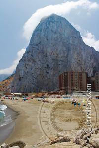 Playa de Levante y el Peñón de  Gibraltar