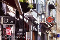 De compras en Main Street de Gibraltar