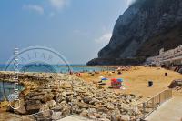 Verano en la Bahía de Sandy  Beach en Gibraltar